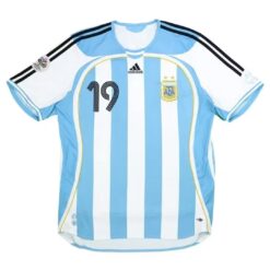 Alternative view of Messi #19 Retro Argentina Home Jersey World Cup 2006