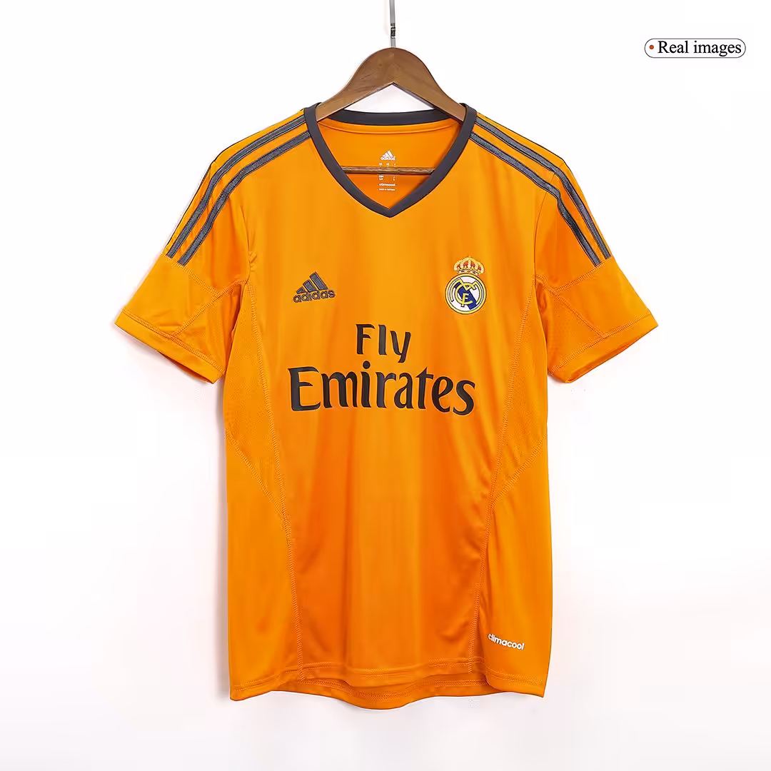 Retro Real Madrid Third Jersey 2013/14 - Image 4