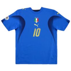 Alternative view of TOTTI #10 Retro Italy Home Jersey World Cup 2006