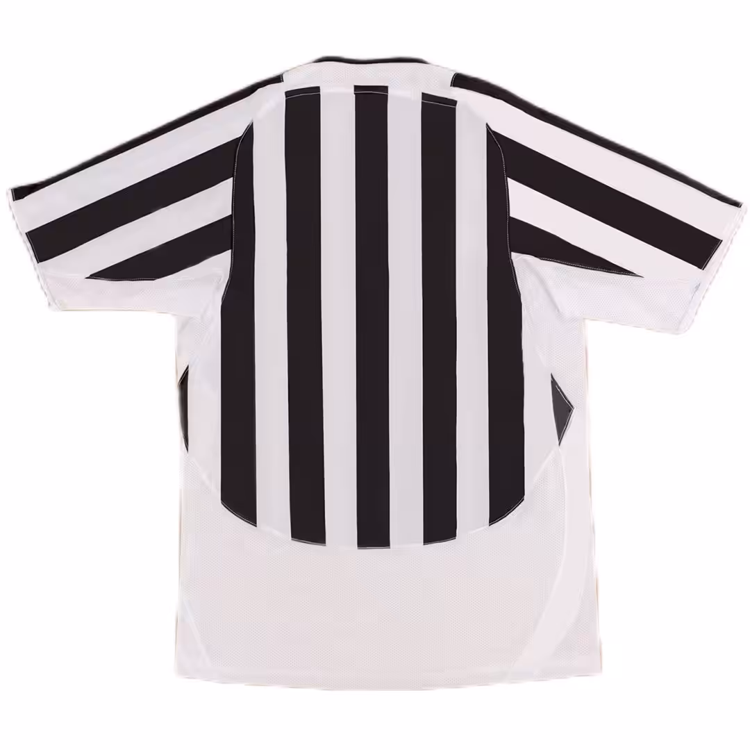 Retro Juventus Home Jersey 2003/04 - Image 2