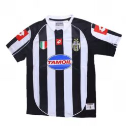 Alternative view of Retro Juventus UCL Home Jersey 2002/03