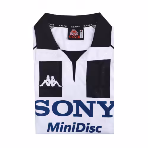 Retro Juventus Home Long Sleeve Jersey 1997/98 - Image 4
