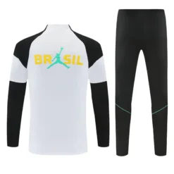 Brazil 1/4 Zipper Sweat Kit(Top+Pants) White 2026 | KK Jersey